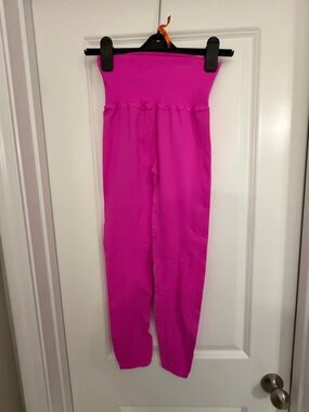 NWOT FP Movement by Free People High-Waist Good Karma Hot Pink Leggings